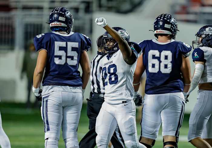 2023 FB Finals LRC-Greenwood__00013